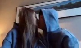 贾乃亮承认吃瓜视频,吃瓜视频背后的真相