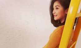 美女带你吃瓜呀直播,直播揭秘娱乐圈幕后故事