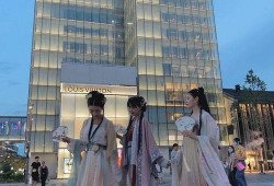 吃瓜汉服新店,探秘吃瓜汉服新店风采