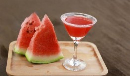 宿舍里的吃瓜,揭秘宿舍美食风云录