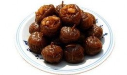 泰山景区吃瓜,清凉一夏，品味自然美味