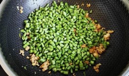 吃瓜直播吃豆角,吃瓜群众围观吃豆角直播