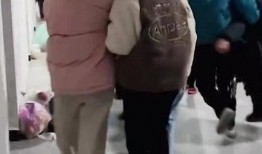 娱乐吃瓜气氛组,吃瓜群众狂欢盛宴