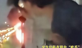 宿舍吃瓜闹鬼视频,吃瓜视频揭秘闹鬼之谜