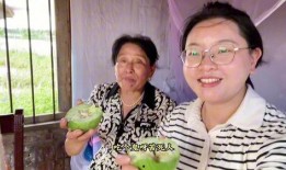 形容奶奶摘瓜给我吃